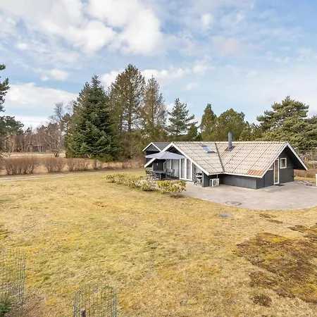 Holiday home Stunning In Rdby With 2 Bedrooms And Wifi Rodby