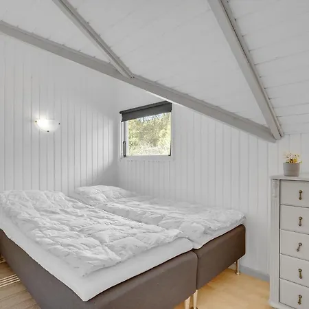 Holiday home Stunning In Rdby With 2 Bedrooms And Wifi Rodby